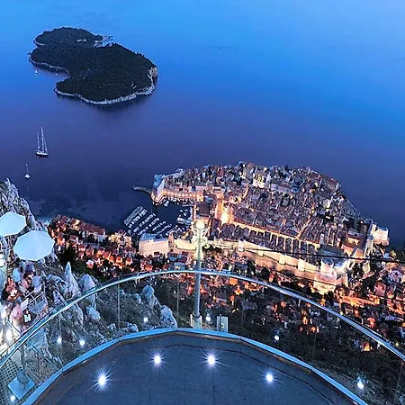 Comfortable With Amazing Seaview And Private Balcony,free Parking,wifi Ξενοδοχείο 2*